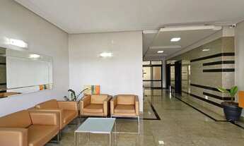 Imagem 4: Apartamento mobiliado para alugar no Edifício Laguna, região Central de Londrina, com 1 qu