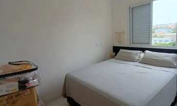 Imagem 7: Apartamento com 56 m², muito bem distribuídos, localizado na Rua das Chácaras, no bairro J