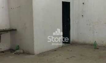 Imagem 4: Galpão para alugar, 240 m² por R$ 3.000,00/mês - Monte Hebron - Uberlândia/MG