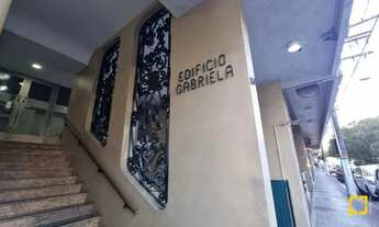 Imagem 4: Apartamento de 3 quartos à venda no Centro com dependência e reformado