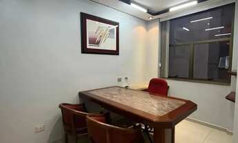 Imagem 5: Linda sala comercial disponível para locação no Ed. Manchester no centro de Taubaté/SP