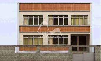 Imagem: Casa comercial duplex ao lado do metrô