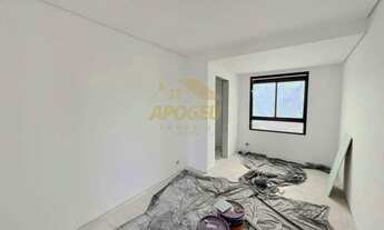 Imagem 5: Sobrado para Venda em Curitiba, Santa Cândida, 3 dormitórios, 3 suítes, 4 banheiros, 2 vag