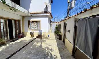 Imagem 4: Casa Frente de Rua 2 Quartos, 5 Vagas, Belo Quintal e Estrutura para Construir Ac Carta