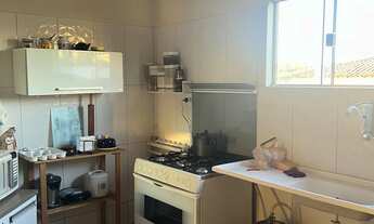 Imagem 5: Alugo quarto para elas!