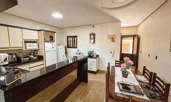 Imagem 7: Casa de alvenaria com amplo terreno