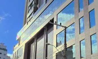 Imagem 2: Locação comercial - Sala Térrea com 65m² e 1 vaga de garagem - Balneário Camboriú