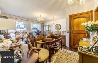 Imagem 3: Vende-se apartamento com 3 quartos (1 suíte), 122 m² e 1 vaga Petrópolis