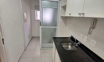 Imagem 2: Apartamento para locação de 55 m² ,com 2 dormitórios e vaga de garagem no bairro da Barra