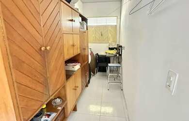 Imagem 2: Casa Duplex Ampla com 6 Quartos no Dix-Sept Rosado Excelente Localização