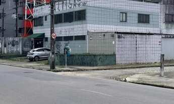 Imagem 2: PREDIO DE ESQUINA