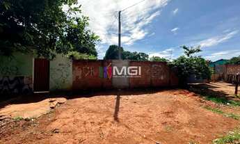 Imagem 2: Lote em Avenida no Setor Palmares Trindade-Go