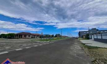 Imagem 3: C610 - 03 Residências localizadas em Avenida a 120 m do mar