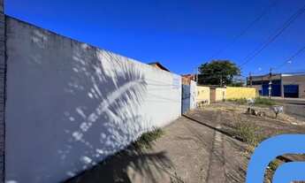 Imagem 3: Lote murado no Jardim Presidente 630m² sendo 13 metros de frente