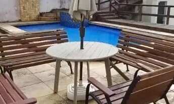 Imagem 4: Casa com 7 dormitórios (sendo 7 suítes e 1 master com banheira e closet) à venda