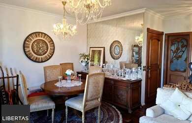 Imagem 2: Vende-se apartamento com 3 quartos (1 suíte), 122 m² e 1 vaga Petrópolis