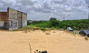 Imagem 2: Imóvel para venda possui 2000 metros quadrados em Candelária - Natal - RN
