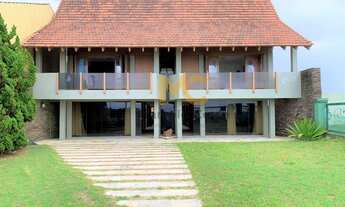 Imagem: Sobrado à Beira Mar de Imbé com 04 suítes