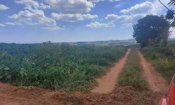 Imagem: O07 lotes de 450m2