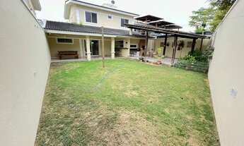 Imagem 4: Casa de Condomínio Próx ao Posto Lua com 4 Quartos e 4 banheiros à Venda, 183m² por R$ 800