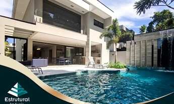 Imagem: Sobrado para venda tem 370 metros quadrados