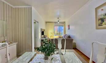 Imagem 2: Apartamento com varanda na Praia das Astúrias, 2 quartos sendo 1 suíte, 1 vaga, lazer com