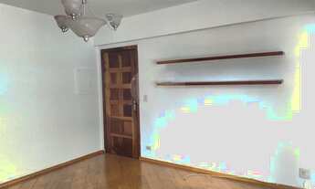 Imagem 2: Ótimo Apartamento de 2 Dormitórios amplos no Bosque da Saúde