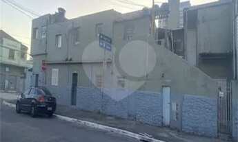 Imagem 5: Prédio Vila Maria já com Rendimento, 1 salão comercial e 4 apartamentos