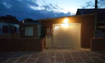 Imagem 2: Casa para Venda - 160m², 5 dormitórios, sendo 2 suites, 3 vagas - Cavalhada