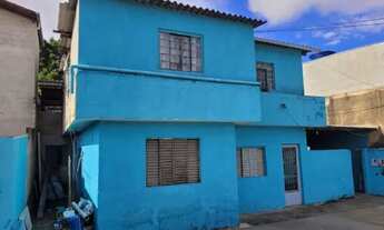 Imagem 2: Excelente lote com 5 casas