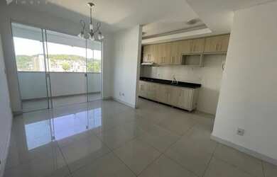 Imagem 3: Apartamento amplo, semi mobiliado, no bairro Escola Agrícola, 2 quartos e 1 vaga