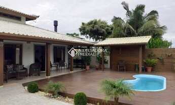 Imagem: GAROPABA - Casa Padrão - Pinguirito