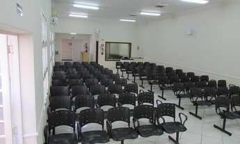 Imagem 3: Comercial para Venda em Valinhos, Parque Santana, 2 banheiros