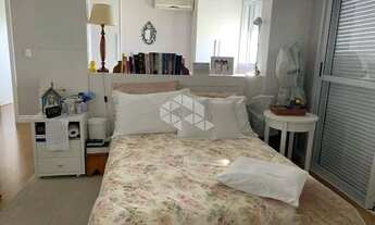 Imagem 2: Apartamento semimobiliado com vista para o mar, com 3 dormitórios em Agronômica - Florianó