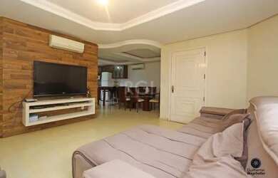 Imagem 2: Casa para Venda - 246.19m², 3 dormitórios, sendo 2 suites, 4 vagas - Medianeira