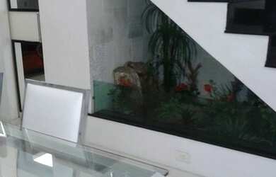 Imagem 3: Lindo Duplex com 3 dorm, sendo 1 suíte com banheira, closed, 2 sala, 1 lavabo, 4 vaga de g