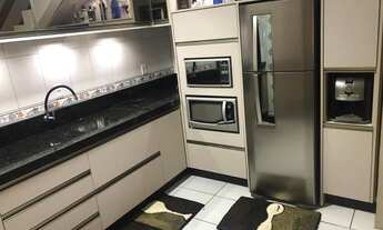 Imagem 3: Sobrado barra do aririu