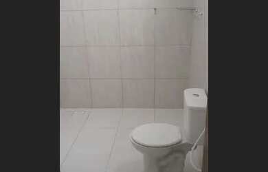 Imagem 2: Casa para aluguel possui 105 metros quadrados com 3 quartos em Jardim América - Fortaleza