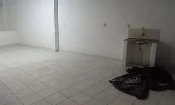 Imagem 5: Galpão/Depósito/Armazém para aluguel possui 1050 metros quadrados
