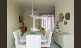 Imagem 4: Casa à Venda - Caxambu, 4 Quartos, 232 m2