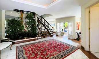 Imagem 6: Casa de condomínio para venda possui 752 metros quadrados com 4 quartos em Granja Viana