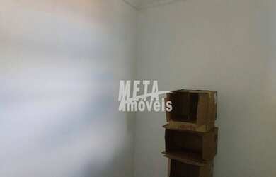 Imagem 5: Apartamento com 2 dormitórios para alugar, 50 m² por R$ 600,00/mês - Centro - Campos dos G