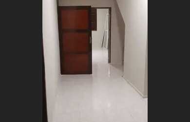 Imagem 5: Casa para aluguel possui 105 metros quadrados com 3 quartos em Jardim América - Fortaleza