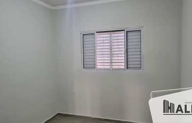 Imagem 5: Casa à Venda no Bairro São Thomaz 2 com 2 Quartos por R$ 220.000