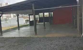 Imagem 2: Lote Comercial 752 m² entre a Faculdade Estácio de Sá e CEASA em Barreiros - São José