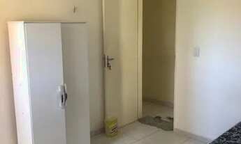 Imagem 3: Quarto Brisamar Quarto com aluguel por R$450 /mês