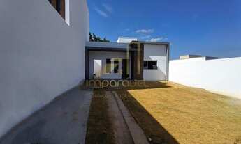 Imagem 2: Casa para Venda em Betim, Vila Verde, 2 dormitórios, 1 banheiro, 4 vagas