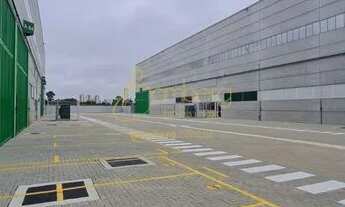 Imagem 2: Galpão em Condomínio Logístico Santo André com docas