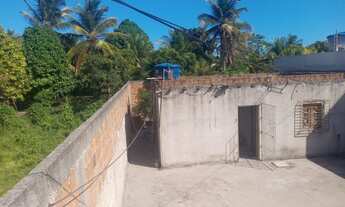 Imagem: Terreno murado com casa para finalizar