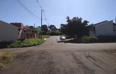 Imagem 3: Curitiba lote 2 Terrenos quitado juntos 384 metros na cidade de Pérola Paraná Jardim Bela